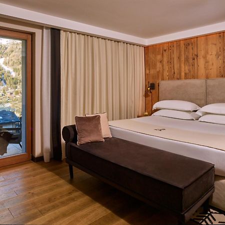 Le Massif Hotel & Lodge Courmayeur The Leading Hotels Of The World Exteriér fotografie