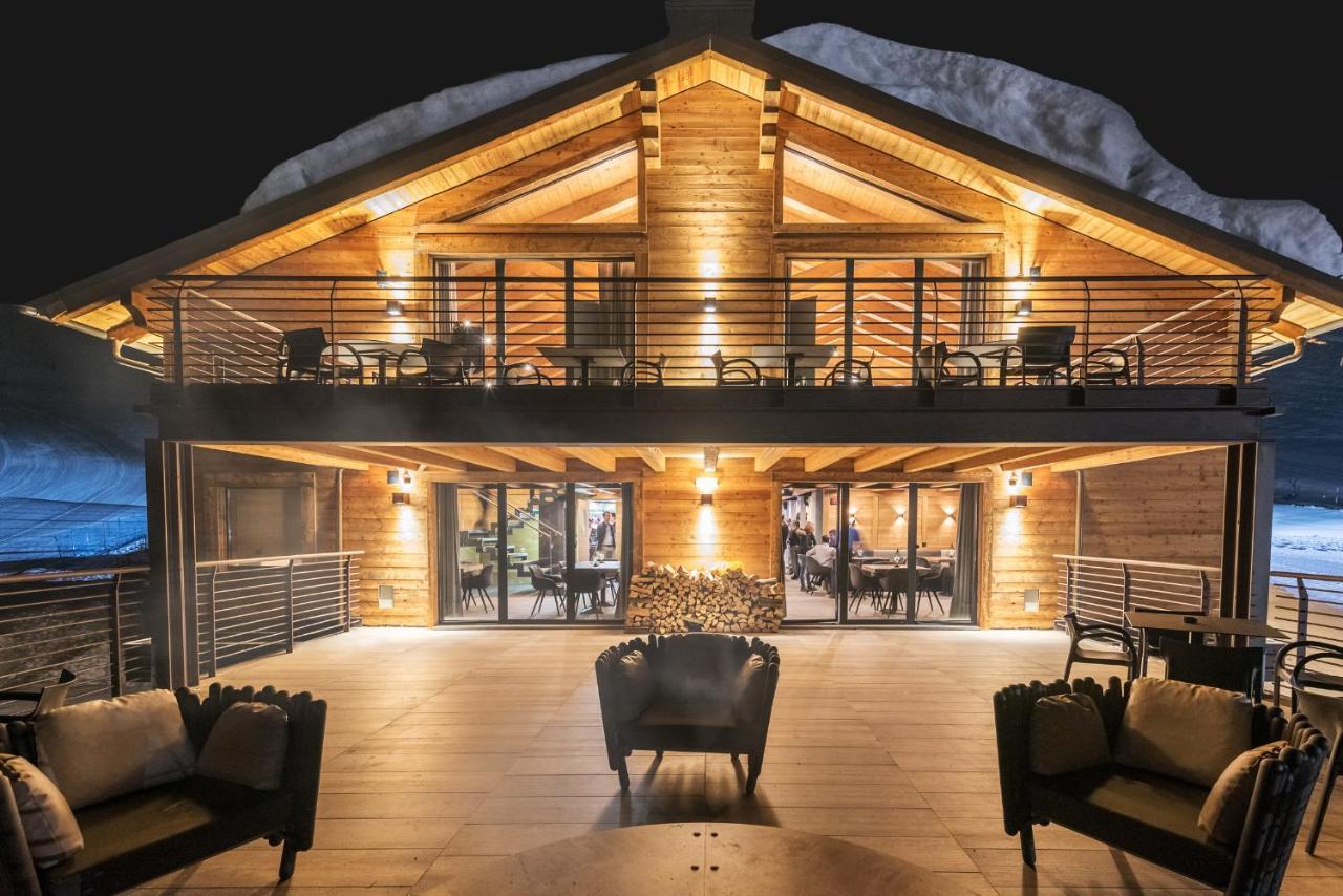 Le Massif Hotel & Lodge Courmayeur The Leading Hotels Of The World Exteriér fotografie