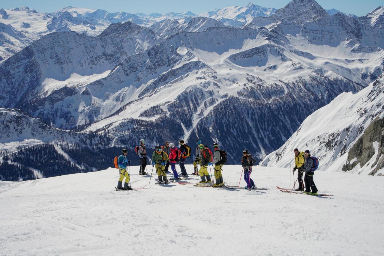 Le Massif Hotel & Lodge Courmayeur The Leading Hotels Of The World Exteriér fotografie
